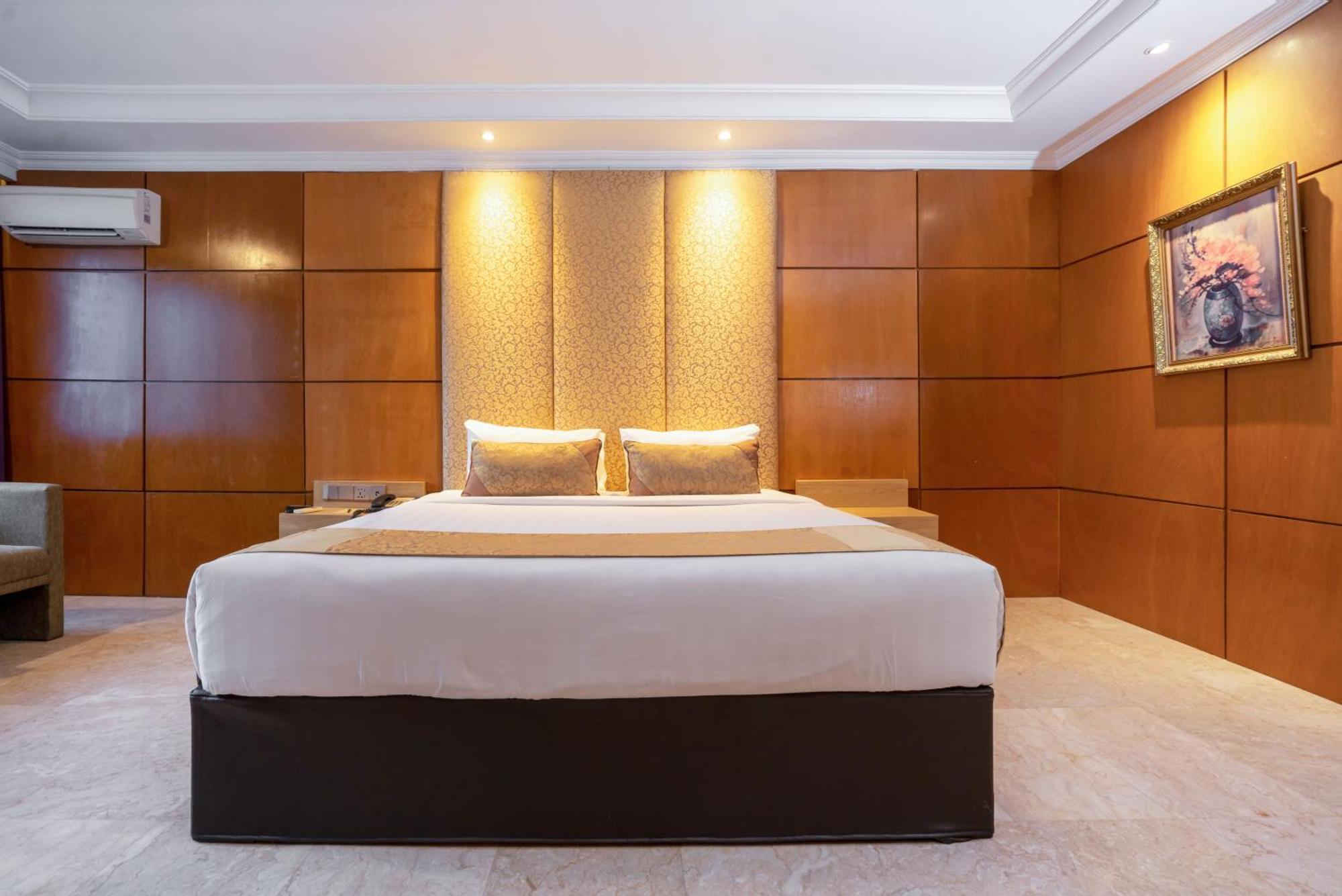Hotel Bumi Senyiur Samarinda Εξωτερικό φωτογραφία